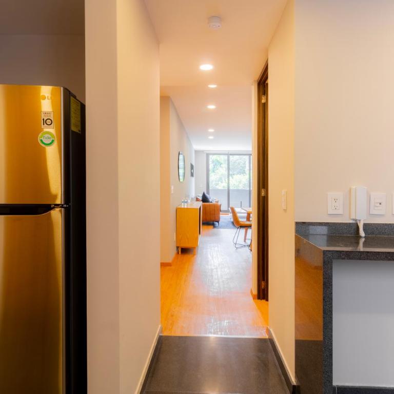 Capitalia Galileo Residences - Premium Apartment, 3 Bedrooms, Balcony, Street View - 17