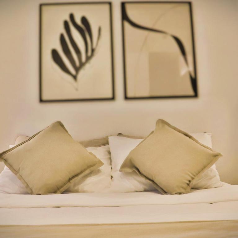 HOM I Luminoso Studio en calle Monjitas, Santiago - Estudio - 10