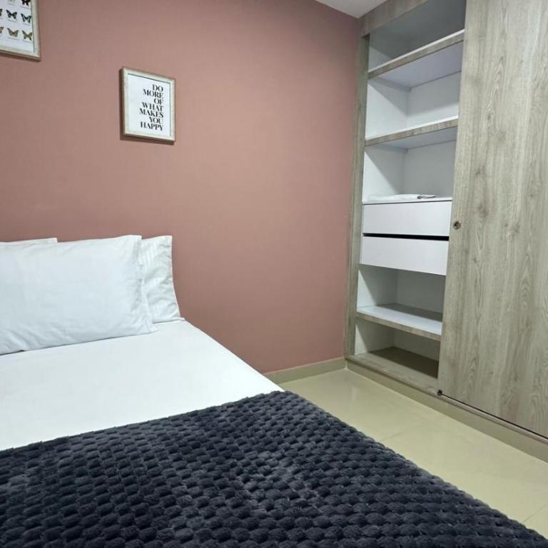 CALI Acogedor y Completo, Apto cerca de Jardin plaza, con piscina, parqueadero y aire acondicionado - Apartamento de 3 dormitorios - 22