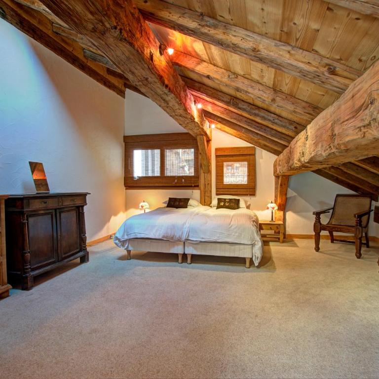La Ferme du Château - Chambre Double ou Lits Jumeaux avec Balcon - 1