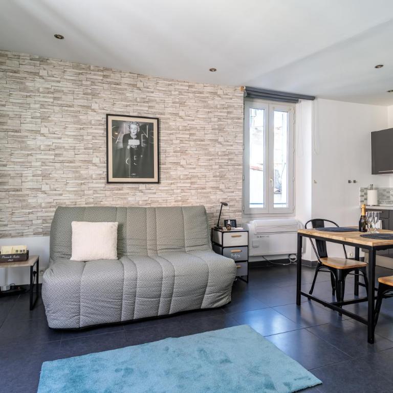 Les Suisses Apartment Zentral in der schönen Altstadt von Le Suquet 5 min zum Strand WLAN - Apartment mit 1 Schlafzimmer - 2