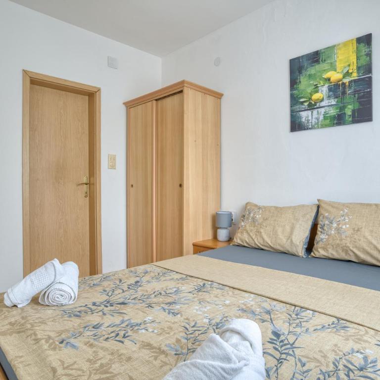 Apartments Elena - Apartman sa Pogledom na Vrt - 8