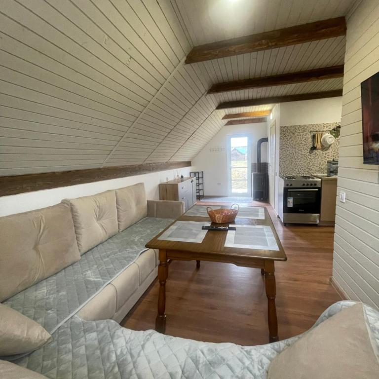 White House Žabljak - Quadruple Room with Mountain View - 12