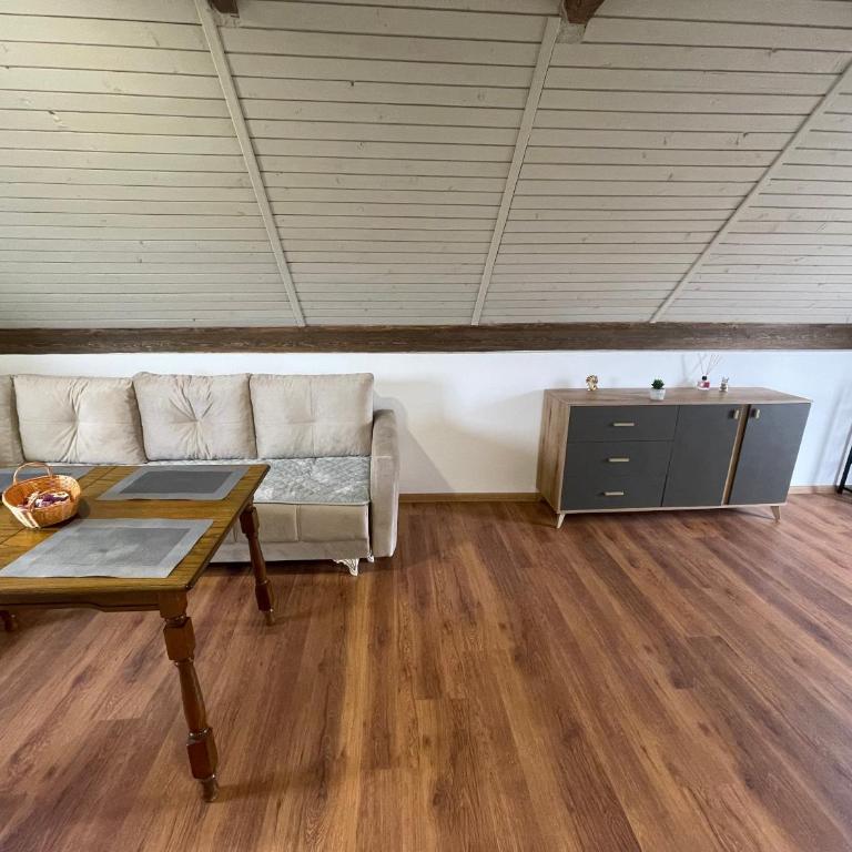 White House Žabljak - Quadruple Room with Mountain View - 14