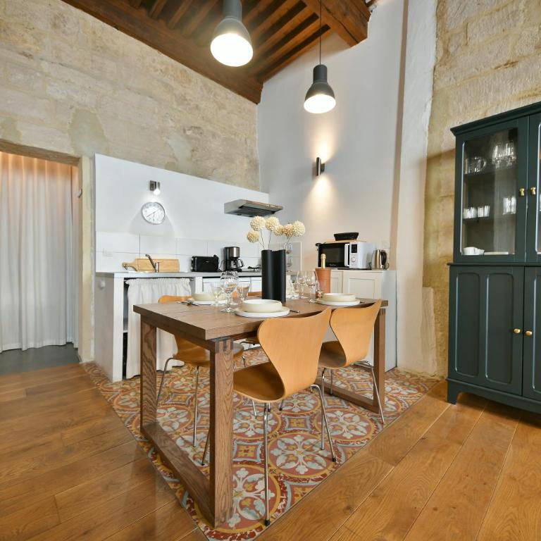 "La Suite" 3 Etoiles - Appartement 1 Chambre - 12