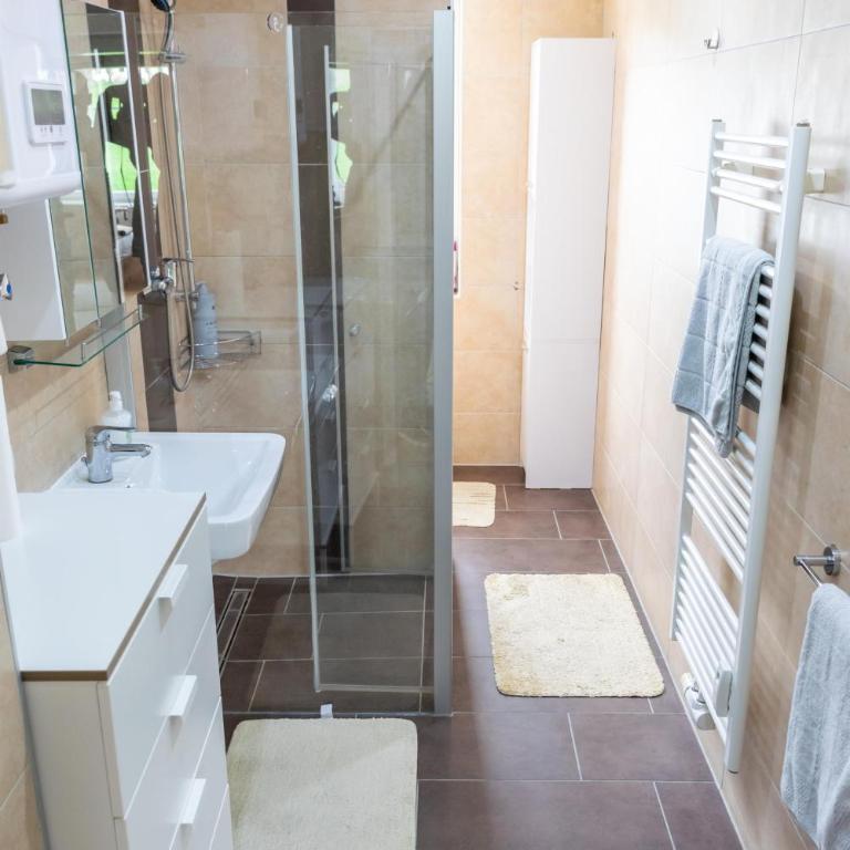 Ferienwohnung am Freibad - Appartamento - 10