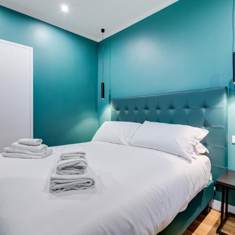 LISA SUITE - Deluxe Double Room - 21