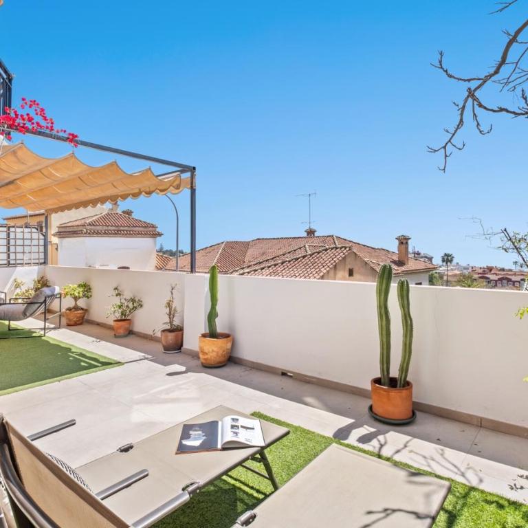 Mar de fondo en Pedregalejo - Two-Bedroom Apartment with Terrace and Sea View - 32