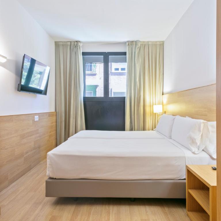 Hotel Acta Azul Barcelona - Double Room - 10