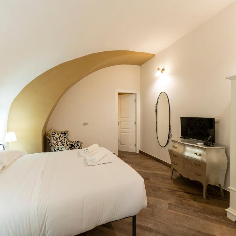 Plebiscito Rooms - Camera Matrimoniale con Bagno Privato - 16