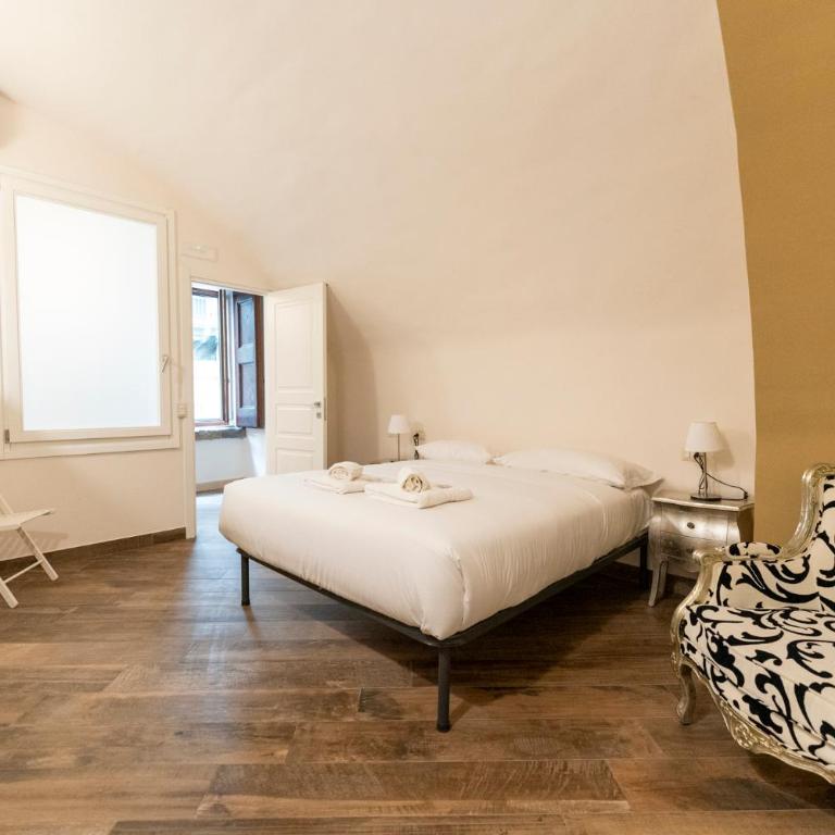 Plebiscito Rooms - Camera Matrimoniale con Bagno Privato - 2