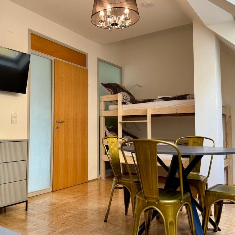 ParkSide by BestChoice - Self Check-in with Parking Option - Apartment mit Balkon - 10