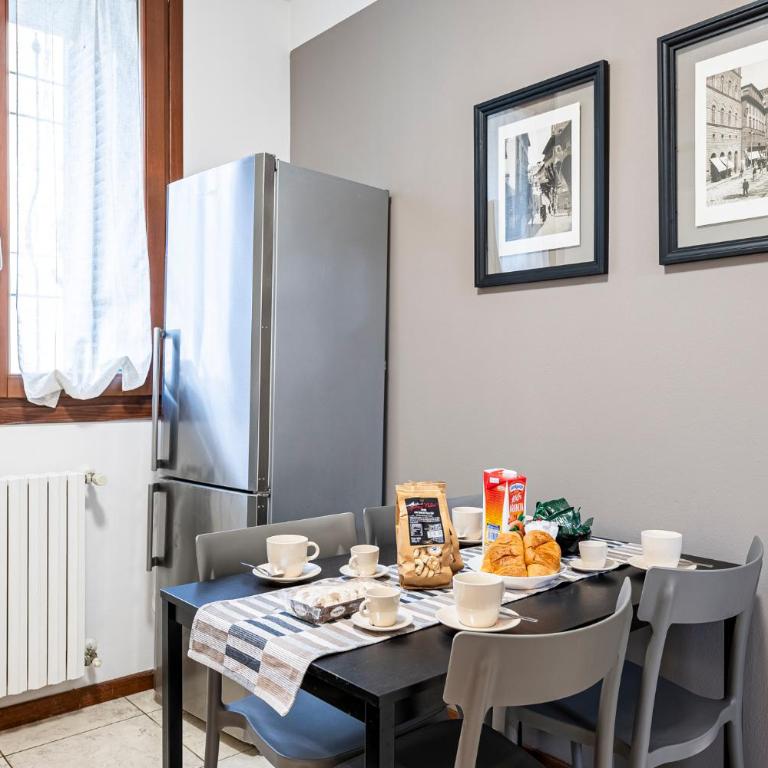 "Once Upon A Time" Cherubini Palace Thematic Apartments Free Parking - Casa con 2 Camere da Letto - 31
