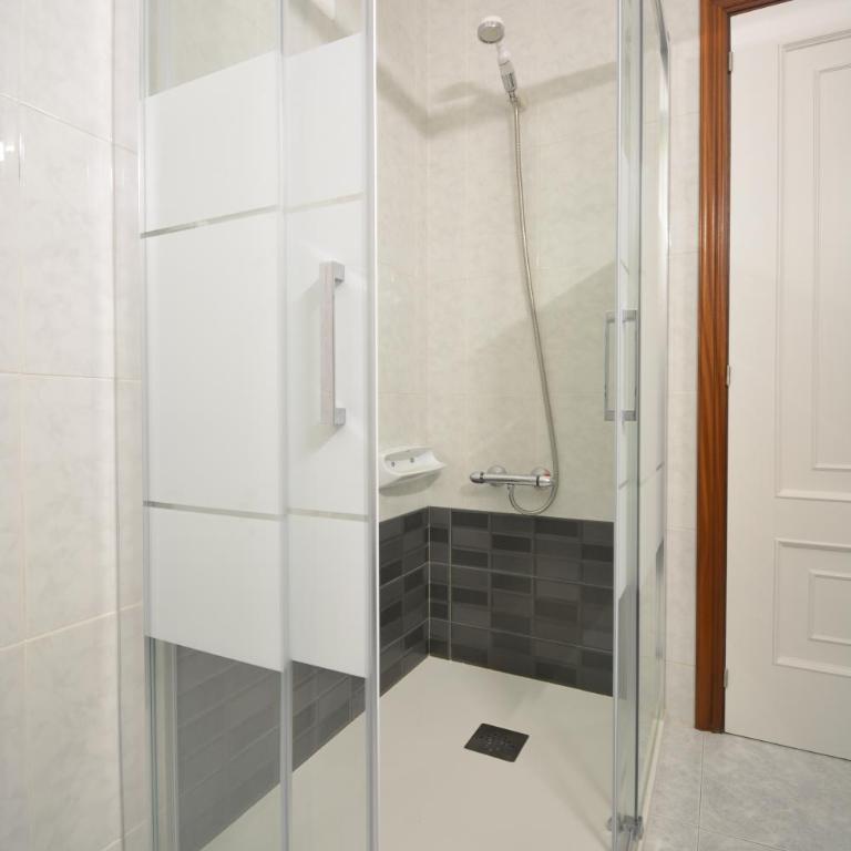Apartamento con terraza en el entorno de Sanxenxo - Apartamento de 3 dormitorios - 3
