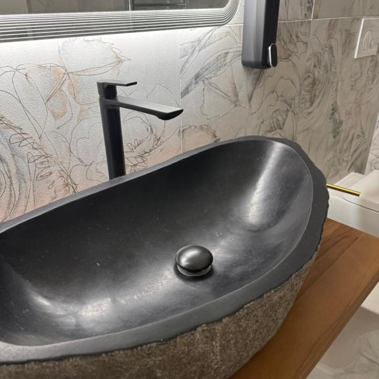 B&B Principe Amedeo - Deluxe King Room - 6