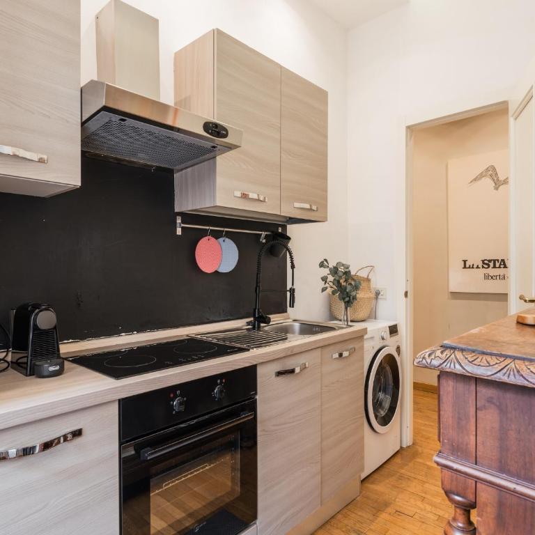 The Best Rent – Charming flat near Colosseo - Appartamento con 3 Camere da Letto - 23