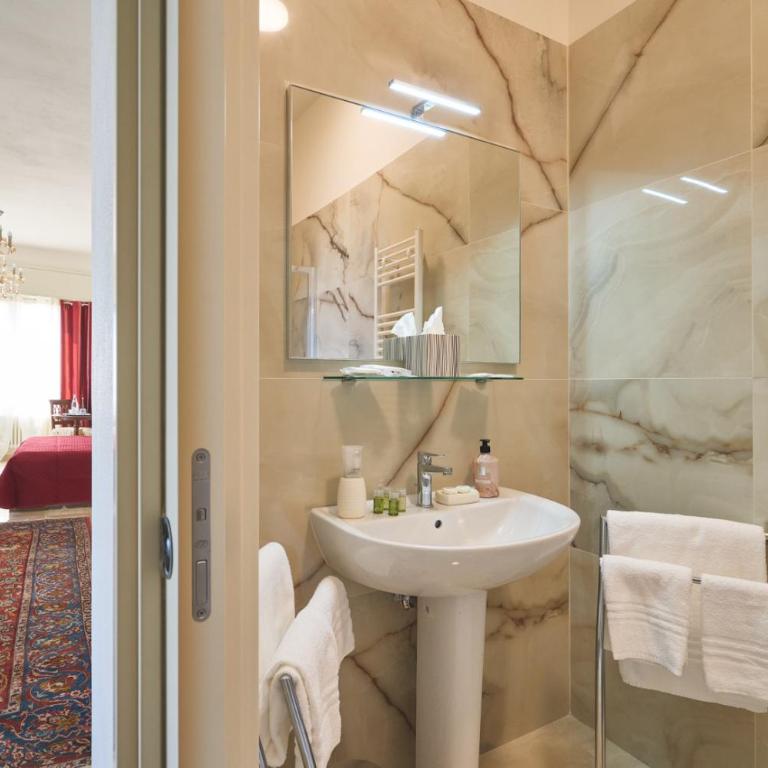 Villa dei Poeti - Suite Superior con Vista Mare - 7