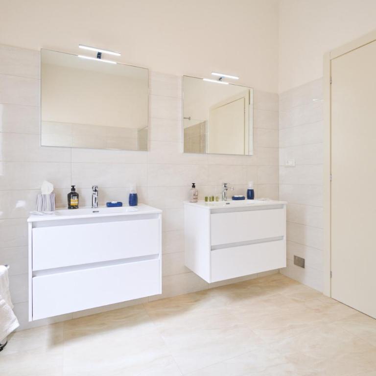 Villa dei Poeti - Suite Deluxe con Vista Mare - 9