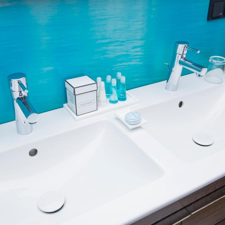 Boutique Apartments Velden - Doppelzimmer mit Balkon - 13