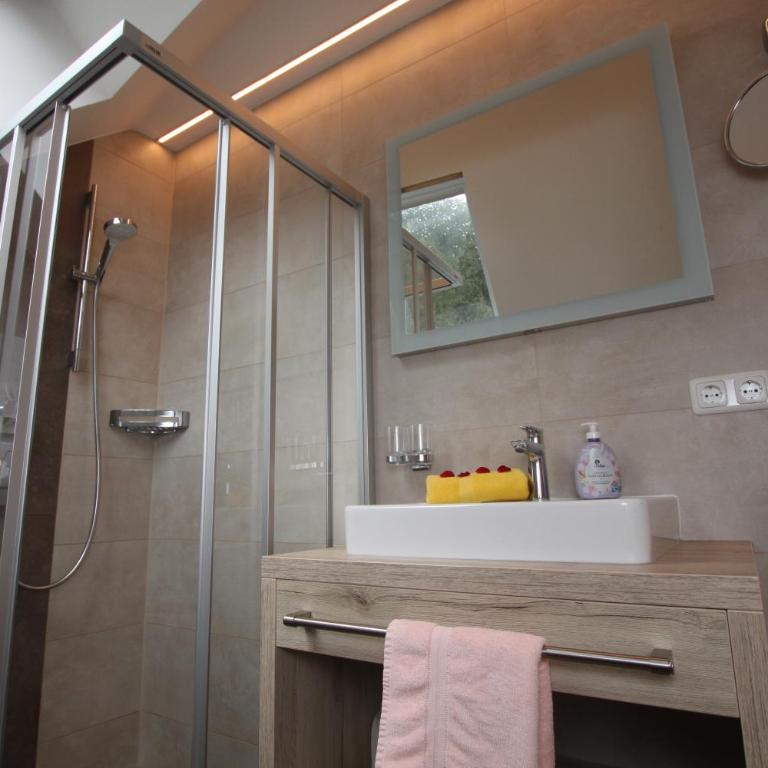 Apart Gruber - Apartment mit 1 Schlafzimmer und Terrasse - 11