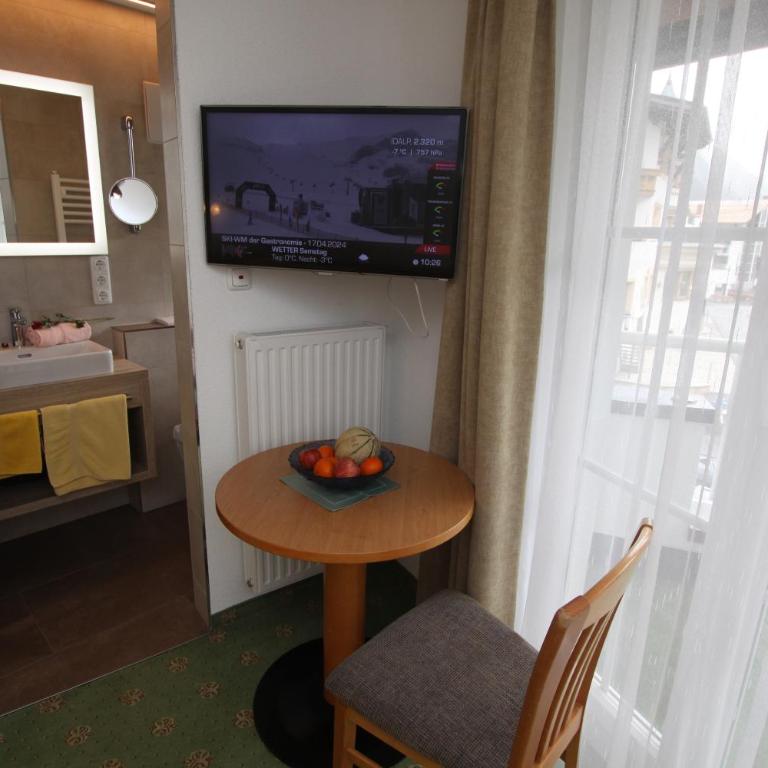 Apart Gruber - Apartment mit 3 Schlafzimmern und Balkon - 11