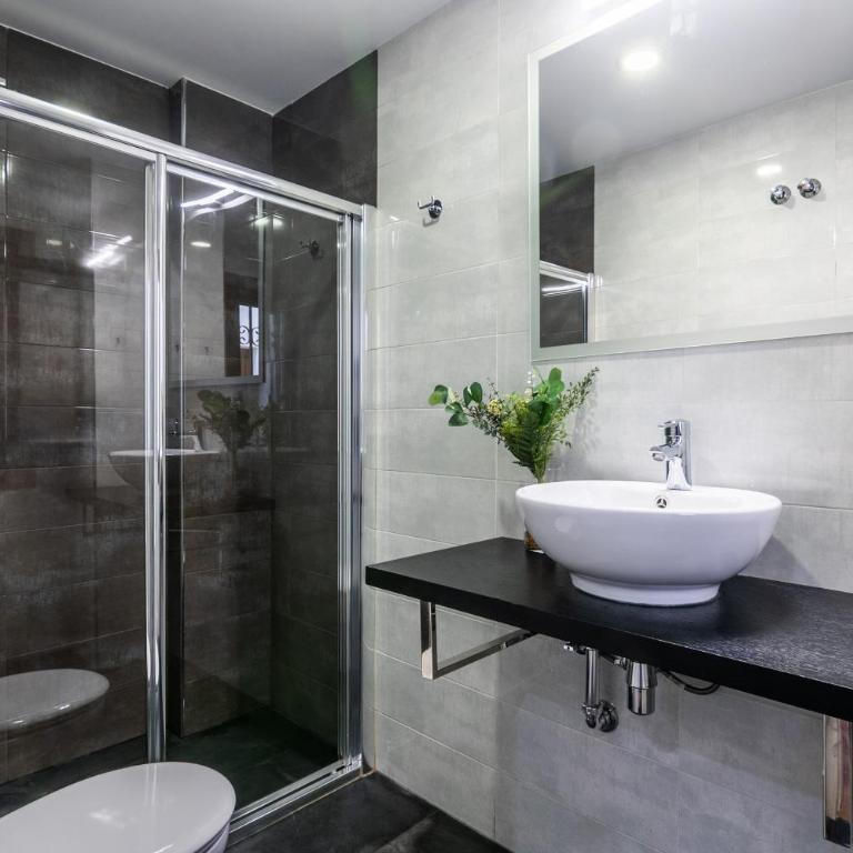 tuGuest Concepcion Apartment - Two-Bedroom Apartment - 25