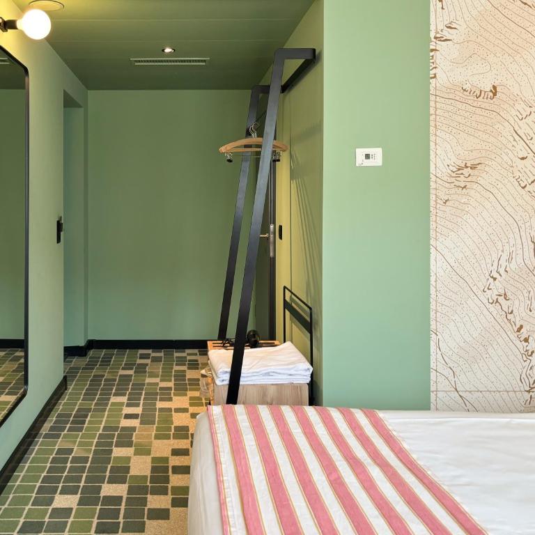 Nonanteneuf appart hōtel Sierre - contactless check-in - Doppelzimmer - 8