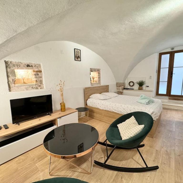 Studio Vieil Antibes rue du Bateau - One-Bedroom Apartment - 10