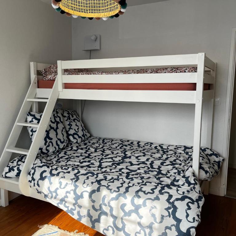 Grand appartement Patio Parking privé Centre Royan 5 pers - Appartamento con 2 Camere da Letto - 11
