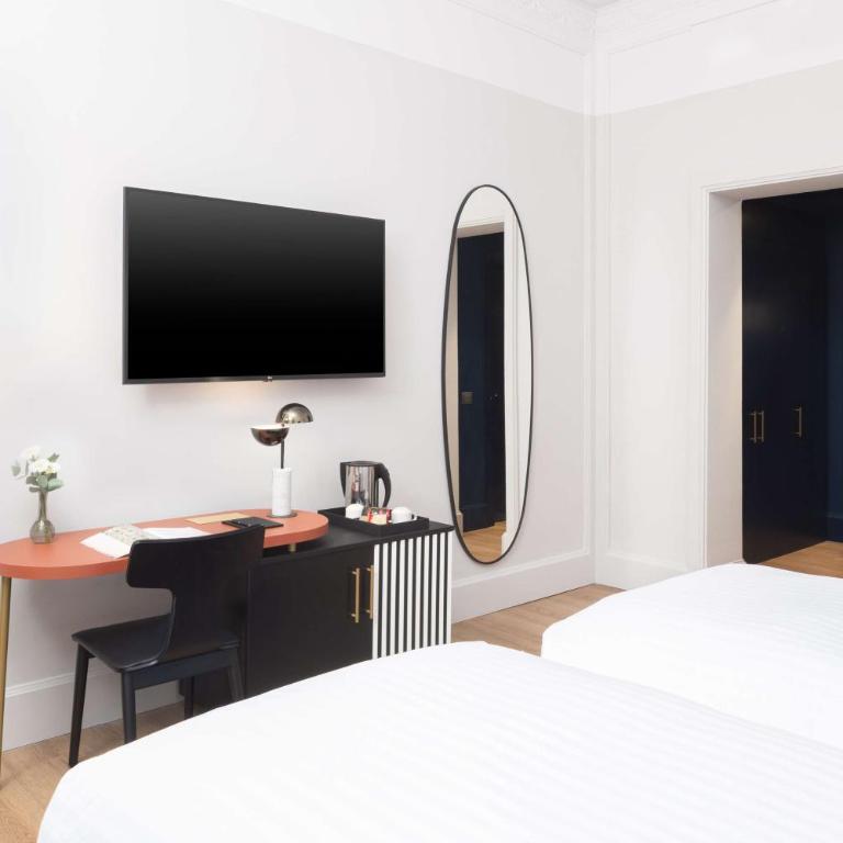 Anglo American Hotel Florence, Curio Collection By Hilton - Camera Premium Doppia con Letti Singoli - 3