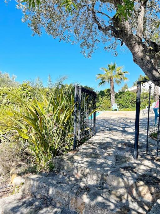 Villa Les Jardins du Roy, Piscine et Vue mer - Villa con vistas al mar - 31