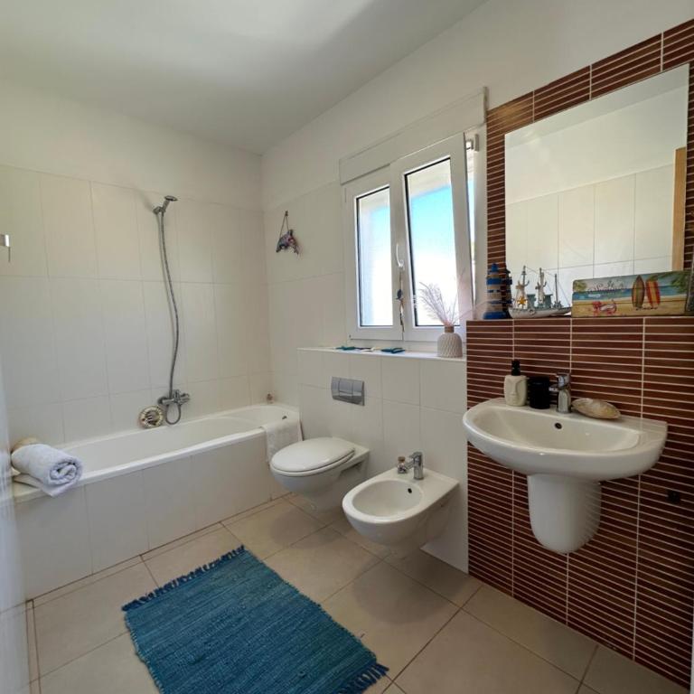 Cala-Azul y Jacuzzi - Casa de 3 dormitorios - 10