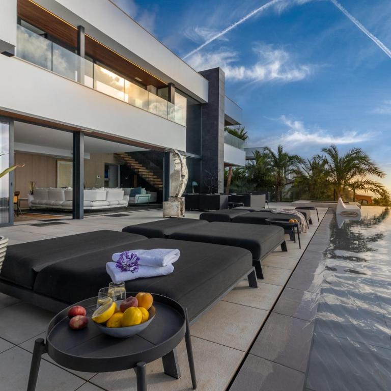 Villa Mercure by Abahana Luxe - Villa with Private Pool - 23