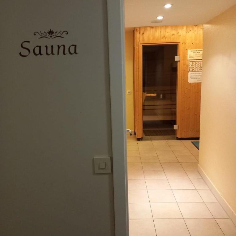 Chiemgau Comfort B8 Ferienwohnung Oberaudorf mit direktem Bergblick auf den Kaiser sowie Sauna - Apartment - 14