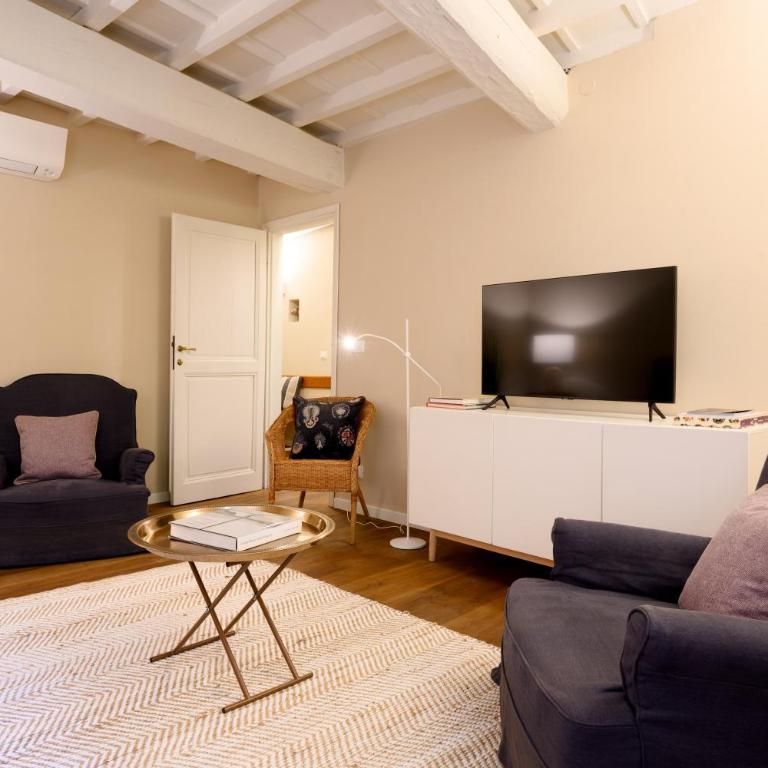 Santa Croce Charming Apartment - Appartamento con 2 Camere da Letto - 11