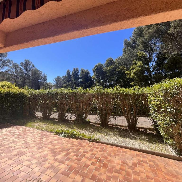 Appartement 3P en rez-de-jardin avec piscine et parking, à 600m de la plage - Saint-Raphaël - FR-1-226A-151 - Appartamento - 10
