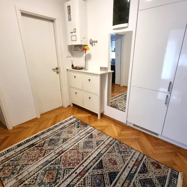 Bell Apartment - Two-Bedroom Apartment - 12
