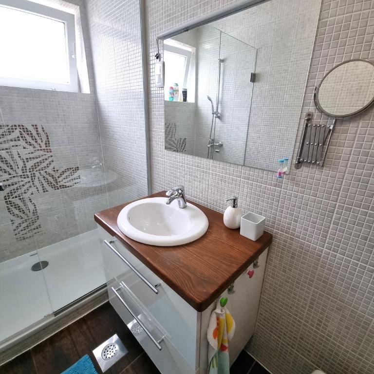 Bell Apartment - Two-Bedroom Apartment - 10