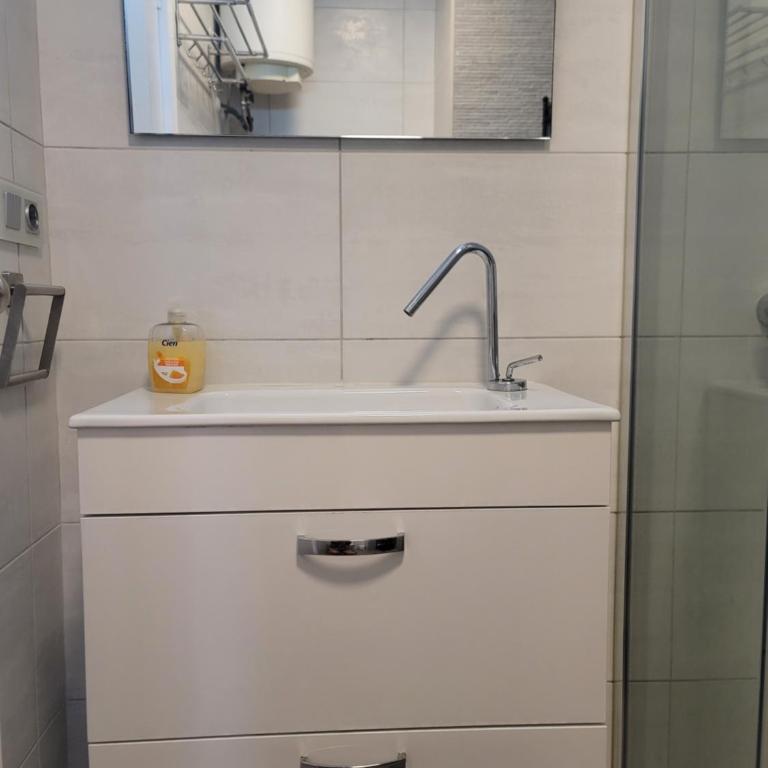 La Casa De Noa Torrevieja - Three-Bedroom Apartment - 3