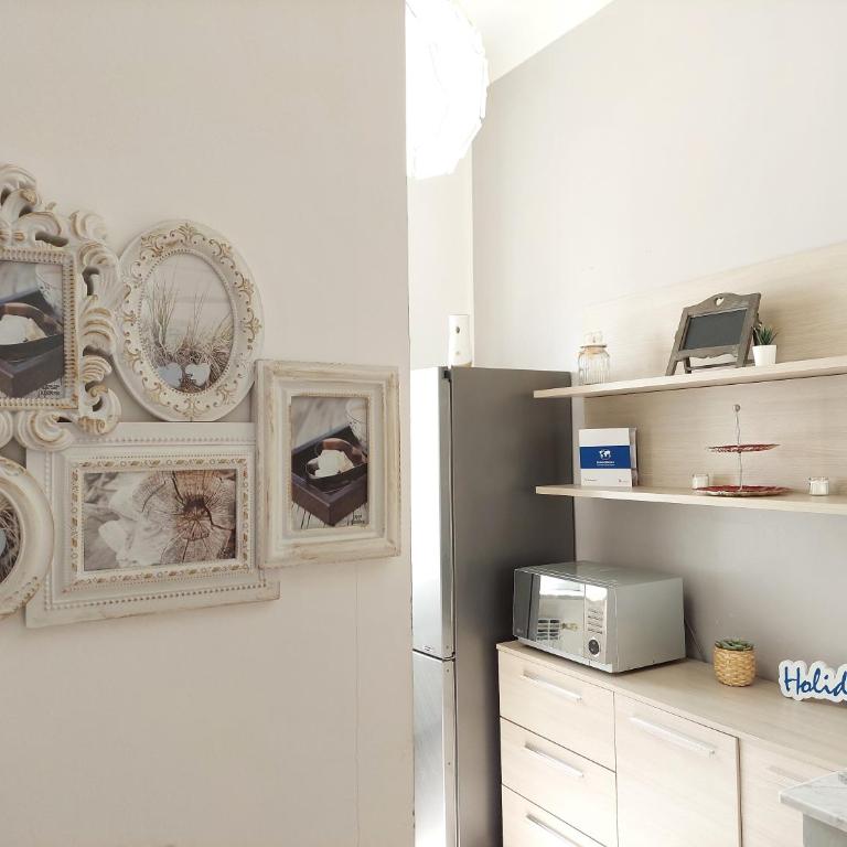 Dany House by Holiday World - One-Bedroom Apartment - 8