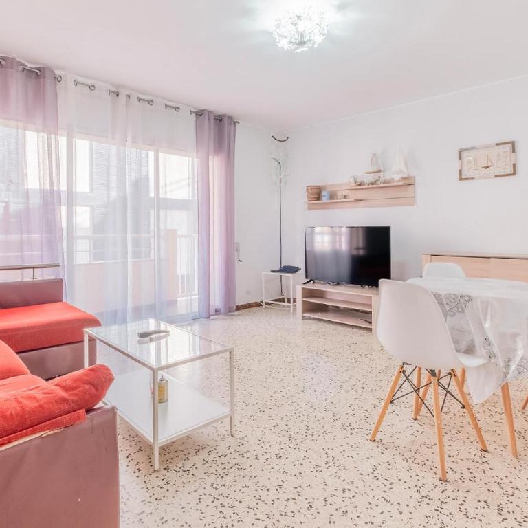 3 Bedroom Amazing Apartment In L'ametlla De Mar - Apartamento de 3 dormitorios - 2