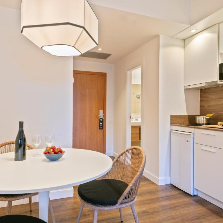 Hotel Acta Azul Barcelona - Apartment (3 Adults) - 3