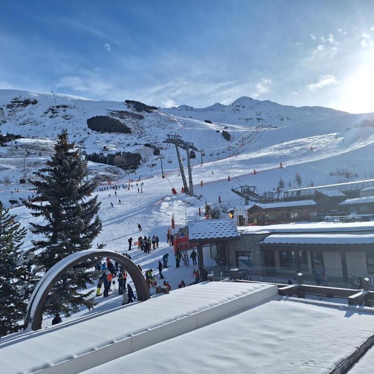 Appartement residence Chanteneige Les Menuires centre croisette au pieds des pistes - Monolocale con Vista Montagna - 22