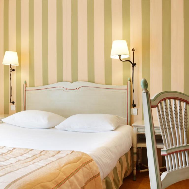 Logis Hôtel Beauséjour Colmar - Suite Junior Tradition - 1