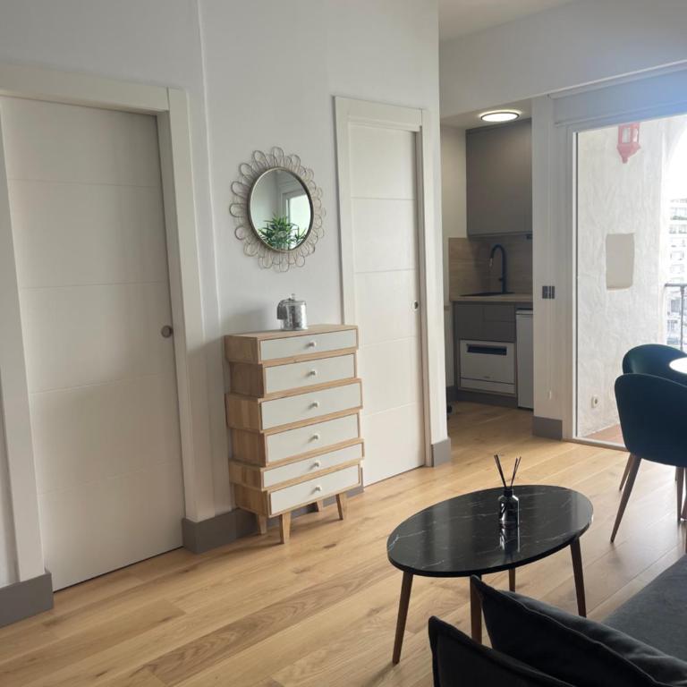 Apartamento privado en hotel occidental puerto Banús - Apartamento de 2 dormitorios - 11