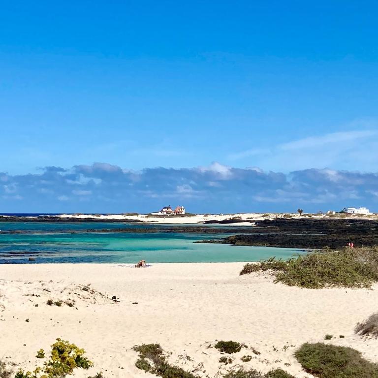 Apartamento El Islote direct at Paradise Beach - One-Bedroom Apartment - 49