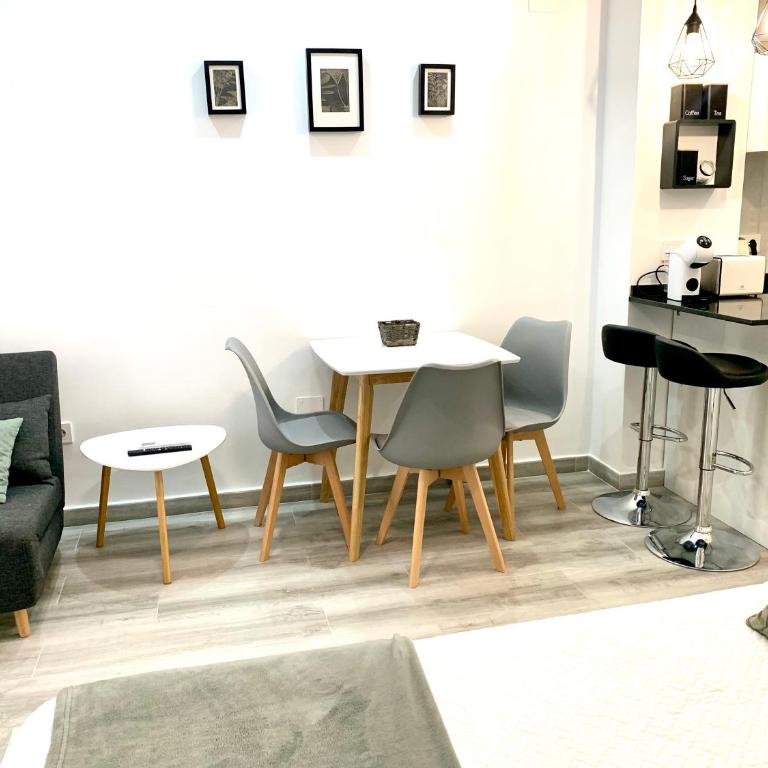 Apartamento PREMIUM con Piscina - Recepción 24hs - Apartamento de 1 dormitorio - 13