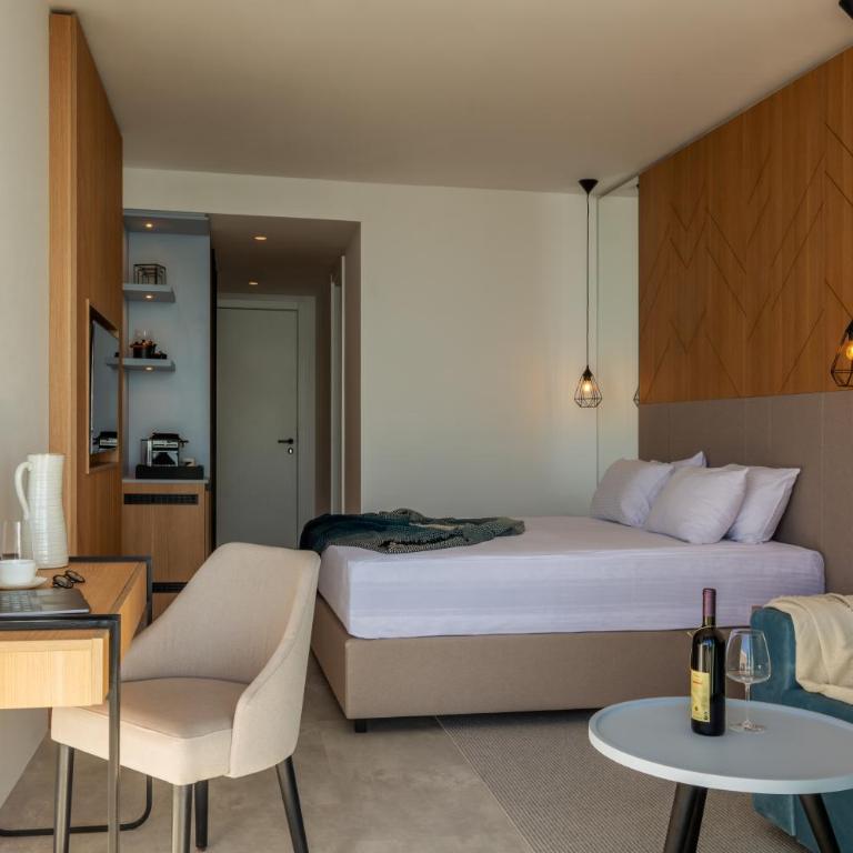 Hotel Ponta Plaza Conference & Spa - Deluxe Double Room with Side Sea View and Extra Bed - 1