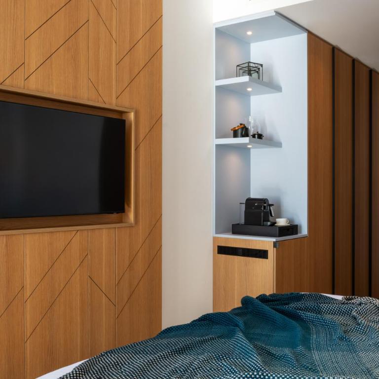 Hotel Ponta Plaza Conference & Spa - Premium Room with Sea View and Extra Bed - 24