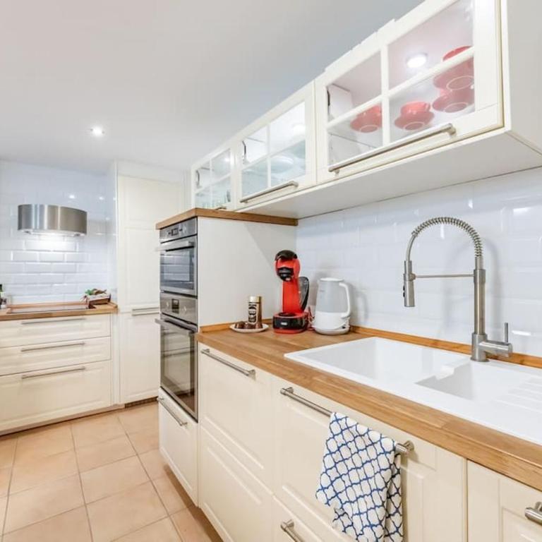 Perfect apartment on beach near Estepona RDR340 - One-Bedroom Apartment - 3